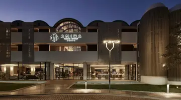 AMIRA LUXURY RESORT & SPA