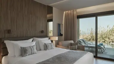 AMIRA LUXURY RESORT & SPA
