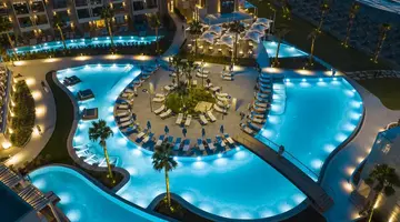 AMIRA LUXURY RESORT & SPA