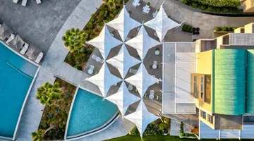 AMIRA Luxury Resort & Spa