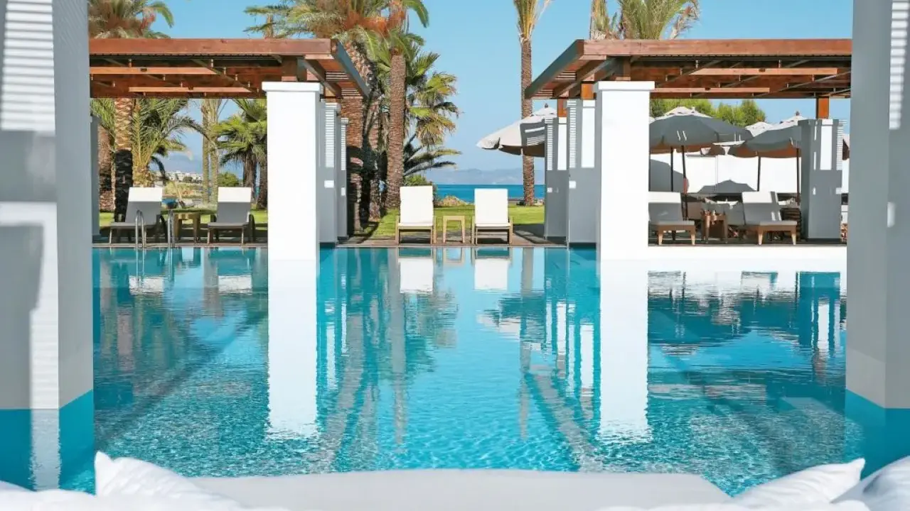 Amirandes a Grecotel Resort to Live