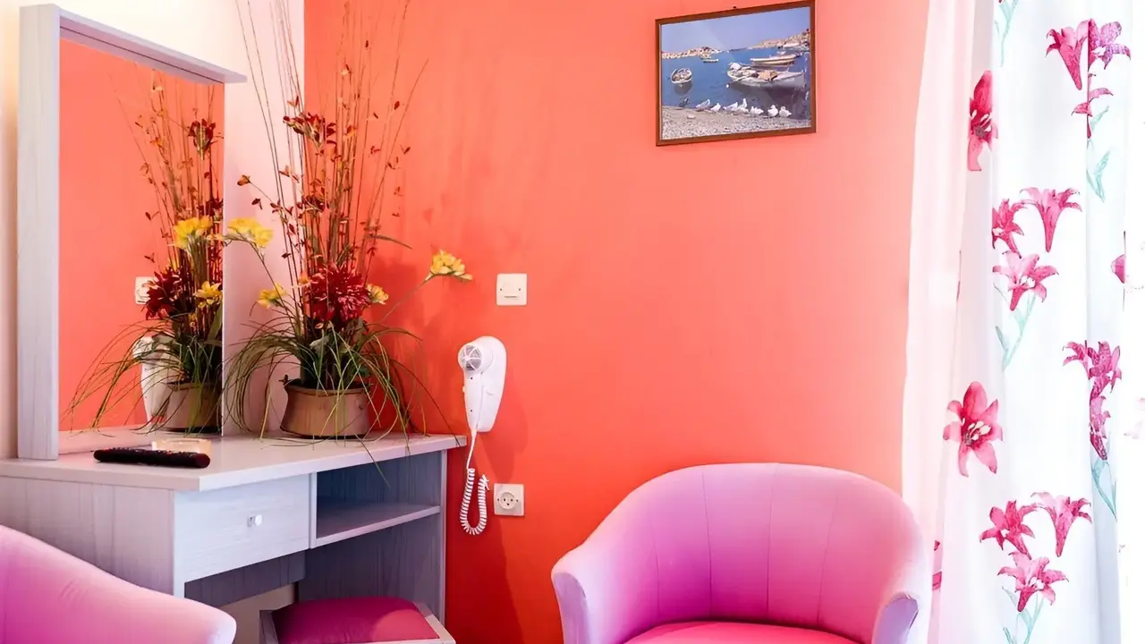 Ammes Hotel & Apartments