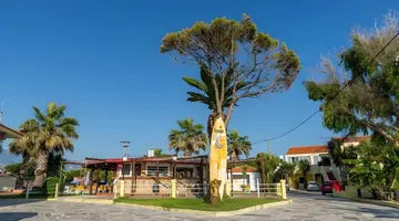 Ammes Hotel & Apartments