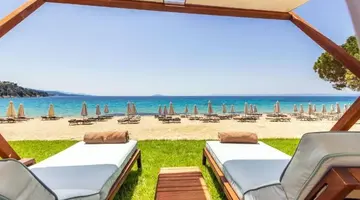 Ammoa Luxury Hotel & Spa Resort