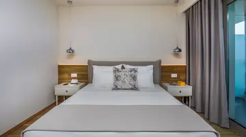 AMMON ZEUS HOTEL