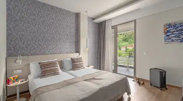 AMMON ZEUS HOTEL