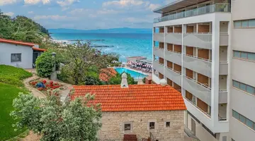 Ammon Zeus Luxury Beach Hotel