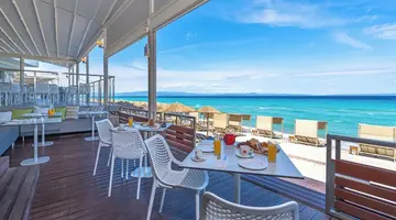 Ammon Zeus Luxury Beach Hotel