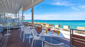 Ammon Zeus Luxury Beach Hotel