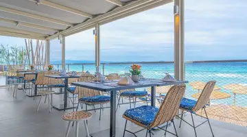 Ammon Zeus Luxury Beach Hotel