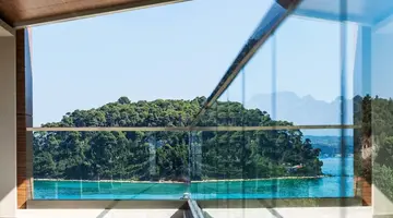 Ammon Zeus Luxury Beach Hotel