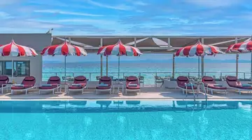 Ammon Zeus Luxury Beach Hotel