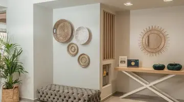 AMMOS BEACH SEASIDE LUXURY SUITES
