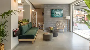 Ammos Beach Seaside Luxury Suites