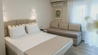 Ammos Beach Seaside Luxury Suites