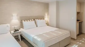 AMMOS SEASIDE LUXURY HOTEL
