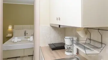 AMMOS SEASIDE LUXURY HOTEL