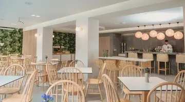 AMMOS SEASIDE LUXURY HOTEL