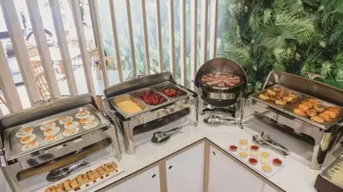 AMMOS SEASIDE LUXURY HOTEL