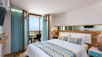 Ammos Suites