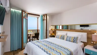 Ammos Suites