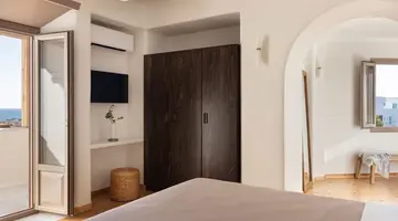 Ammothines Cycladic Suites