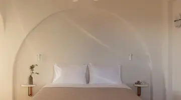 Ammothines Cycladic Suites