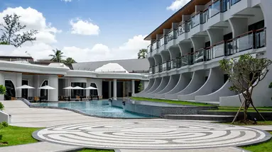 Amora Beach Resort Phuket