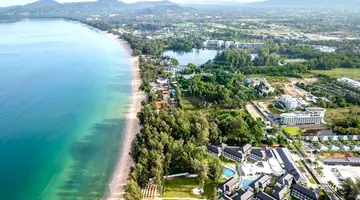 Amora Beach Resort Phuket