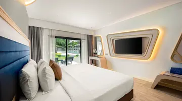 AMORA BEACH RESORT