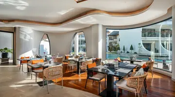 AMORA BEACH RESORT