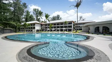AMORA BEACH RESORT