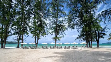 AMORA BEACH RESORT