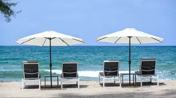AMORA BEACH RESORT