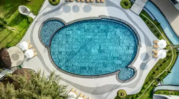 AMORA BEACH RESORT