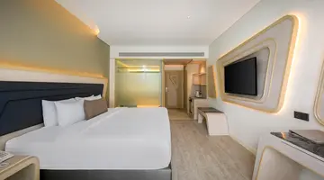 AMORA BEACH RESORT
