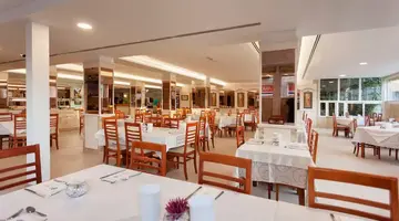 Amoros Hotel