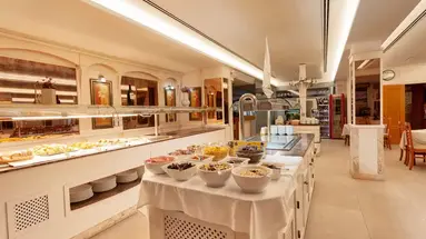 Amoros Hotel