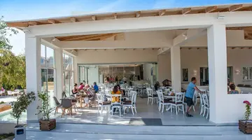 Amour Holiday Resort