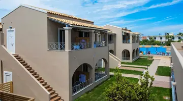 Amour Holiday Resort