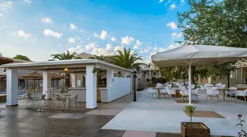 Amour Holiday Resort