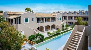 Amour Holiday Resort