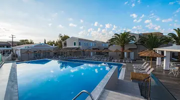 Amour Holiday Resort