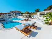 Ampelia Hotel Kassandra