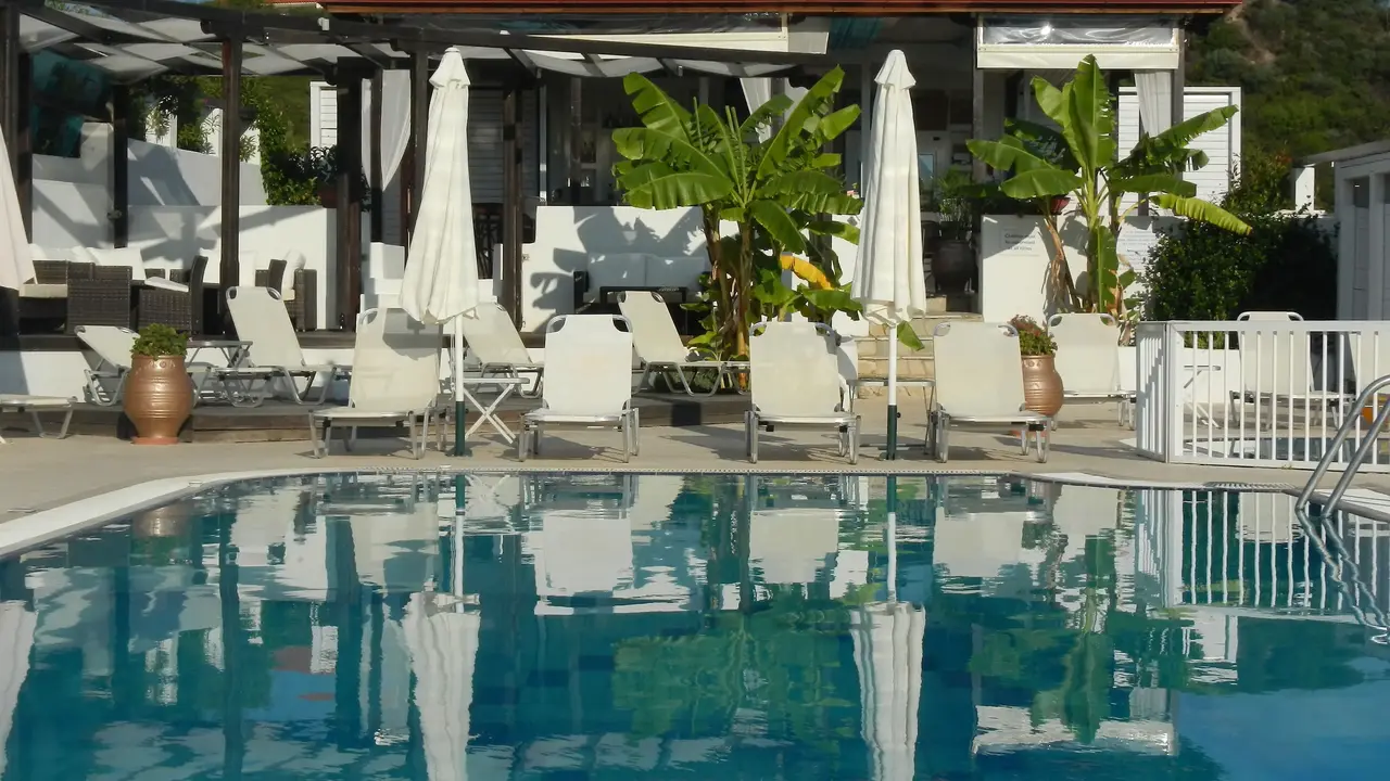 Ampelia Hotel Kassandra