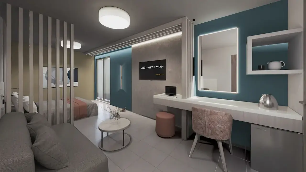 Amphitryon City Hotel