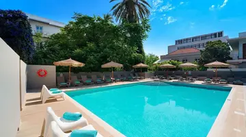 Amphitryon city hotel
