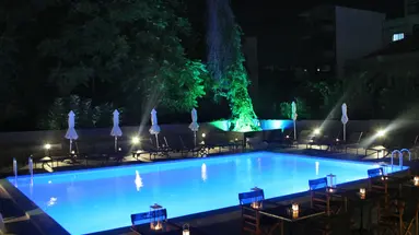 AMPHITRYON CITY HOTEL