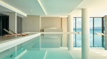 Amphora Hotel
