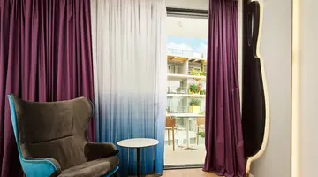 Amphora Hotel